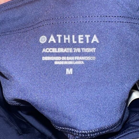 ATHELA- Women’s Navy Blue Accelerate 7/8 Tight Leggings,  Size Medium - Picture 3 of 15